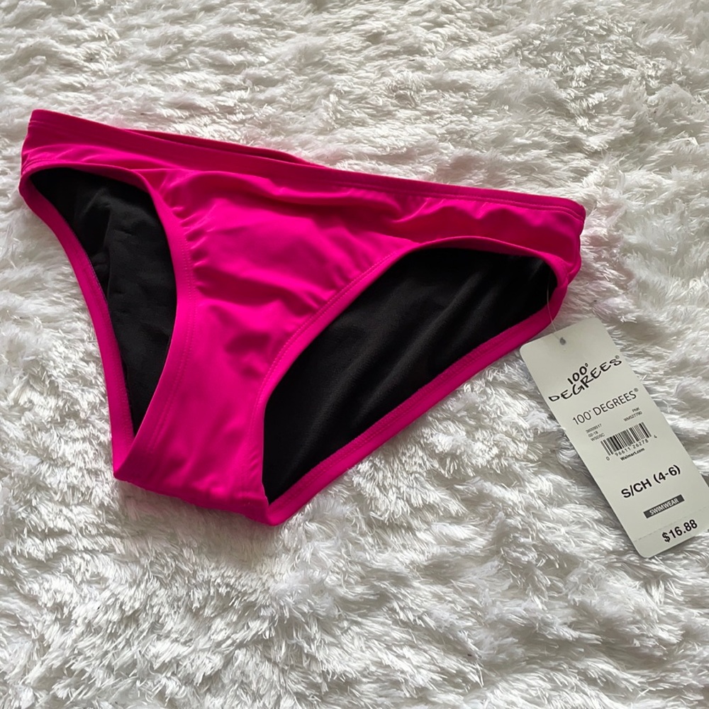 Scrunch Butt Swim Bottoms NWT